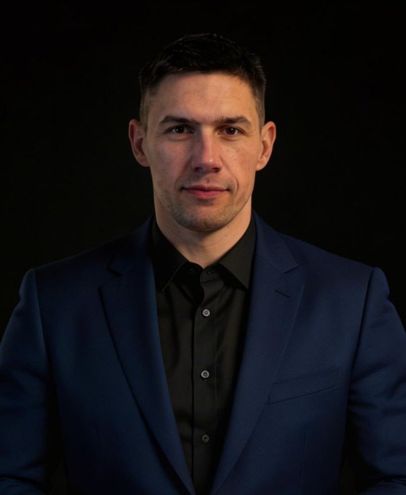 Konrad Symonajć, radca prawny